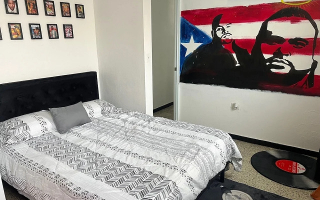 Music 1 Bedroom With Pool,parking Near Airport