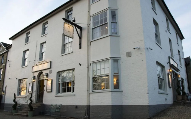 The Black Lion, Long Melford