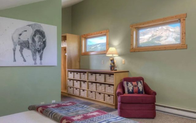 Big Sky - Washaki Cabin