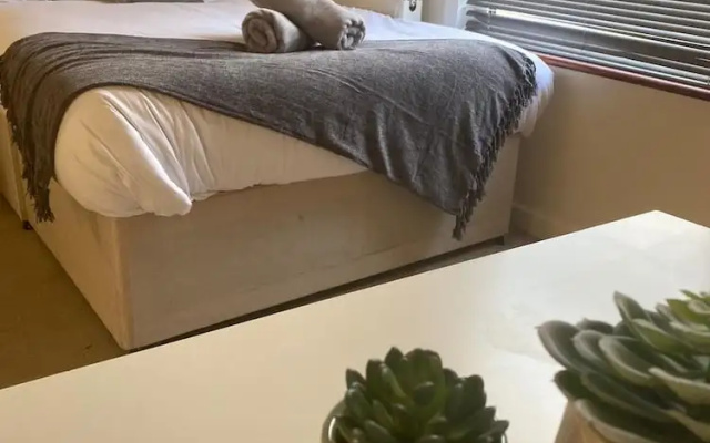 Reading 3 bed 2 bath