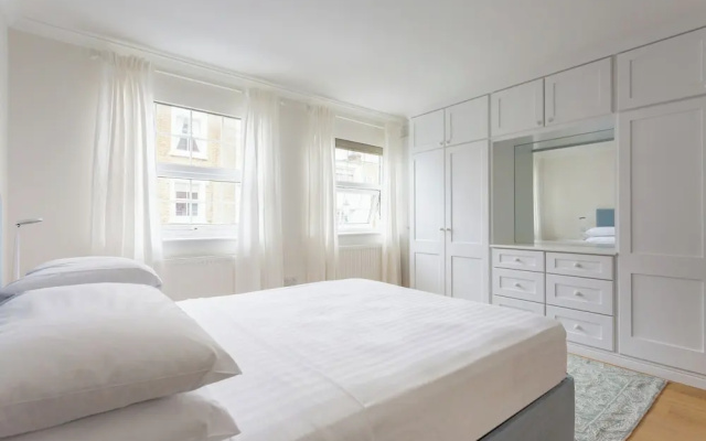 Edge Street IV by Onefinestay