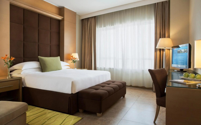 Nour Arjaan by Rotana