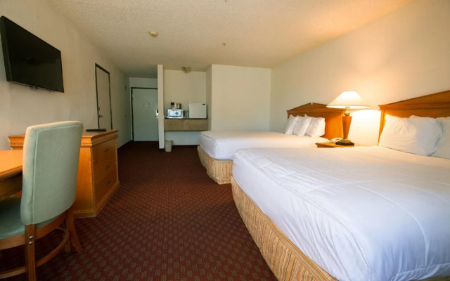 Stanton Inn & Suites