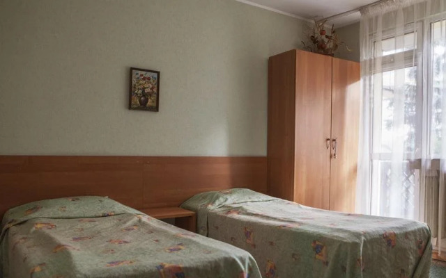 Hotel Vezhen