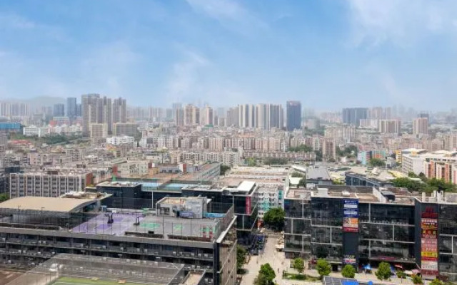 Plane trees Hotel(Tian 'an Yungu Hotel, Shenzhen)