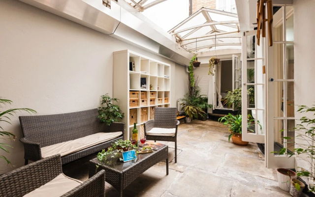 The Gloucester Terrace Abode - EFG