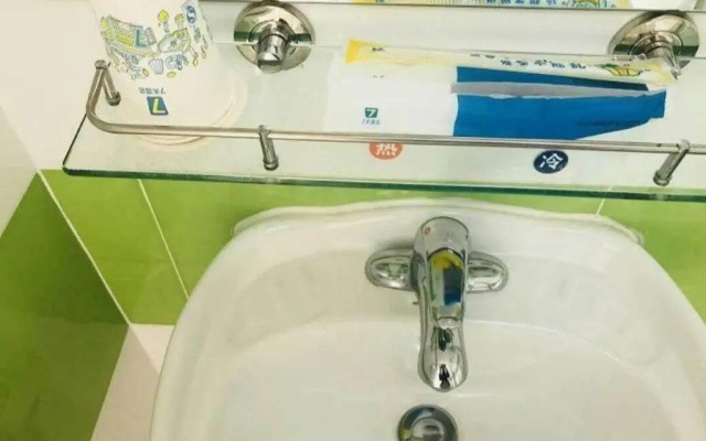 7 Days Inn Nanchang Ba Yi Square Songbai Branch