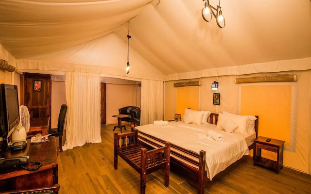 Royal Land Luxury AC Tent