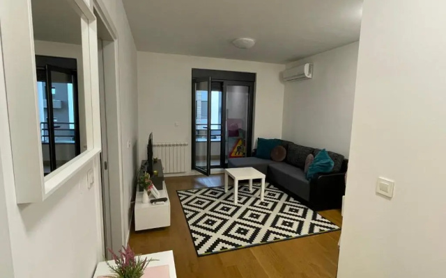Neva Apartment