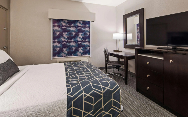 Best Western Plus Wilkes Barre-Scranton Airport Hotel