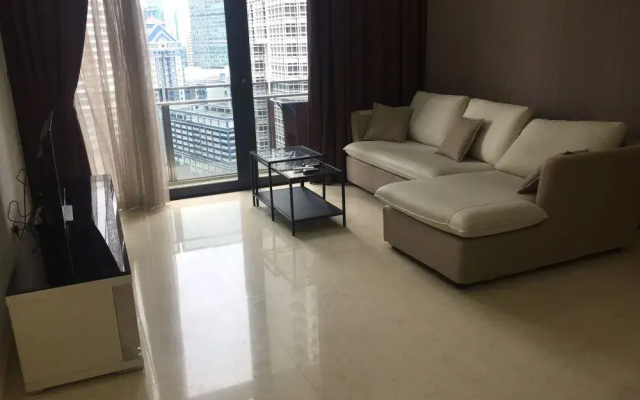 Capsquare Residence