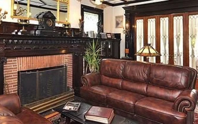 Edgewood Manor