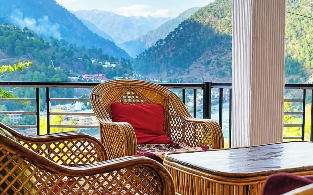 Mountain View Hotel The Shrigangalok
