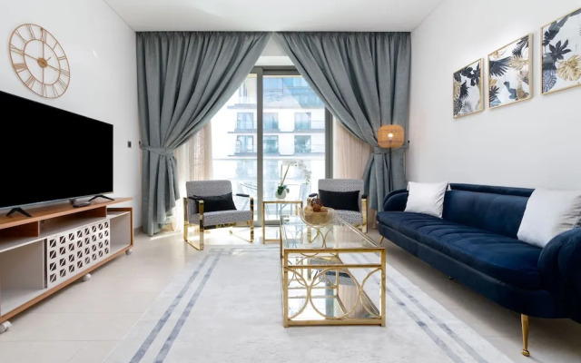 SuperHost - Spacious Apartment With Balcony In Sobha Hartland