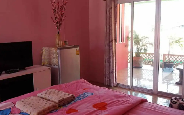 OYO 922 Thammachart Resort Kaosrichang