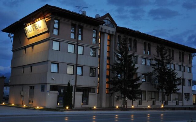 Hotel Beograd In Sarajevo Bosnia And Herzegovina From 65 Photos Reviews Zenhotels Com