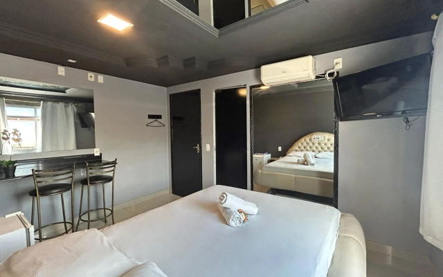 Lamour Park Hotel