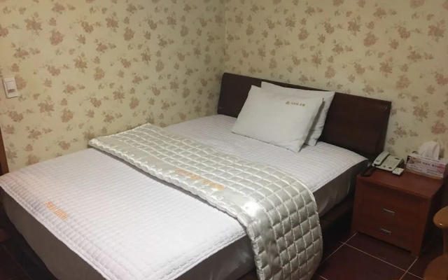 Napoli Motel