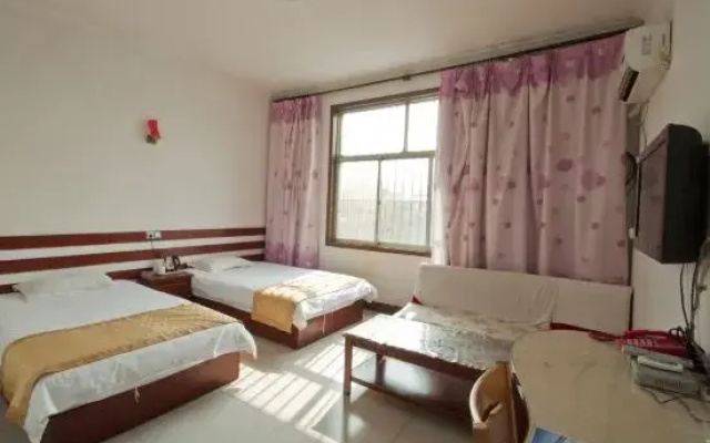 Junan Longdu Hotel