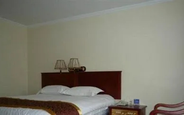 Ruiting Hotel Taidong - Qingdao