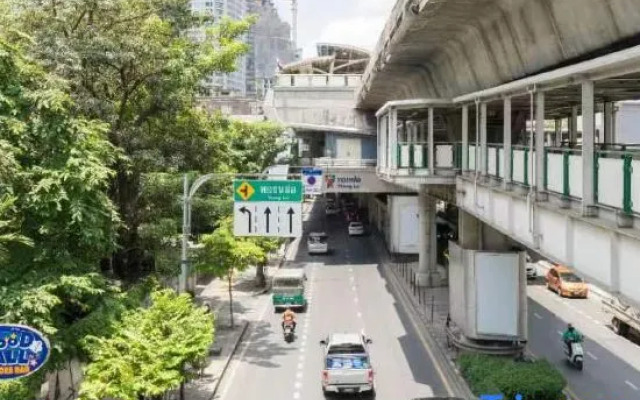 Urbitia Apartment Sukhumvit 36, Bangkok (1 Unit Condo)