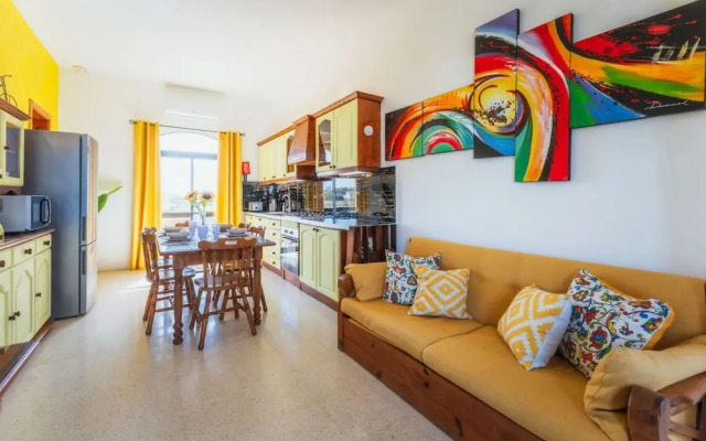 Tal Jordan Complex - The Sunflower Bungalow 2