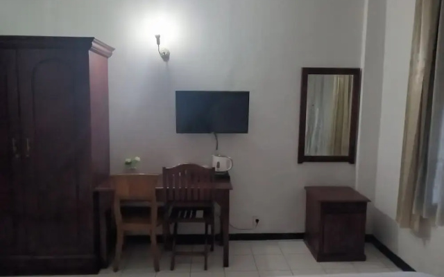 Graha Dinar Hotel by HIMA