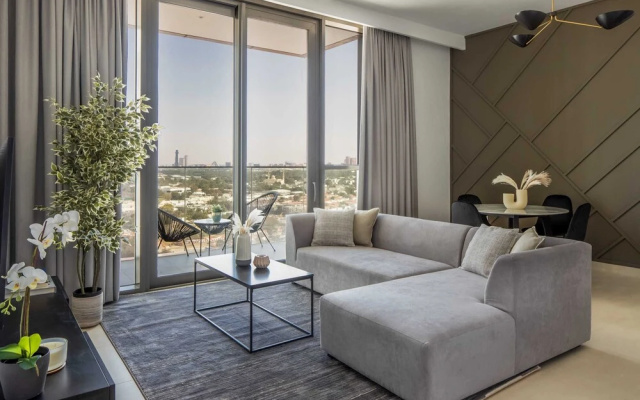 Silkhaus Elegant Pad With Balcony Pool Gym