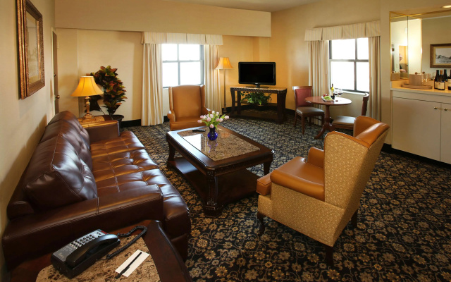 The Claridge Hotel
