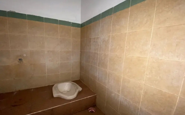 OYO Life 93255 Kosan Teratai Jaya