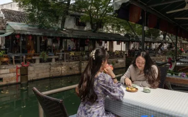 Suluzhixiang Courtyard Secret Garden Designer Meisu