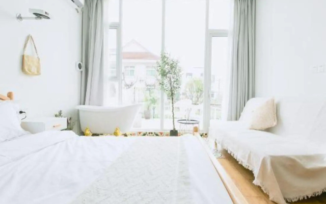 19Homestay