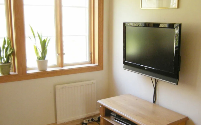 10 Person Holiday Home in Skärhamn
