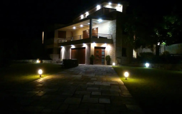 Luxury Villa Kassandrino