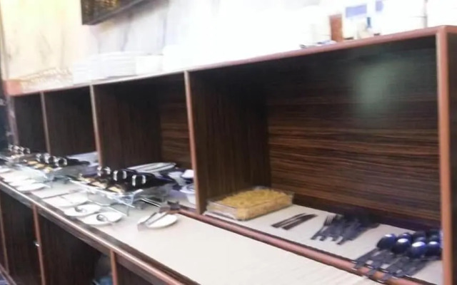 Jarzez Hotel Apartments Al Hail