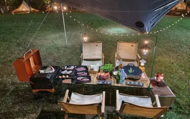 Hi King  Film Glamping