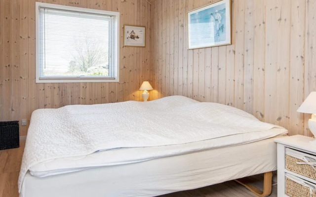 6 Person Holiday Home in Glesborg
