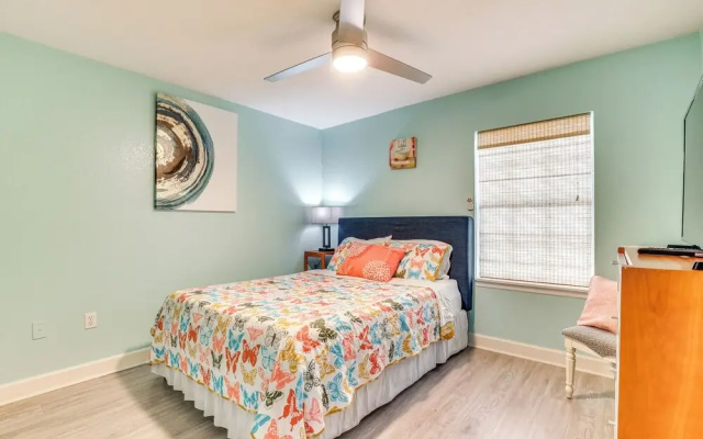 Clearwater Beach Hideaway: Walkable Location!