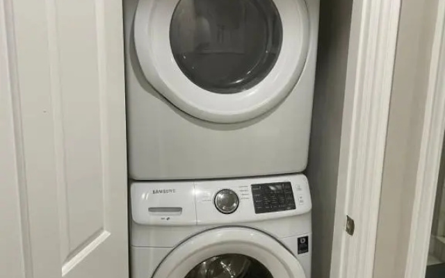 Stunning & cozy freshly renovated 2 bedroom basement unit