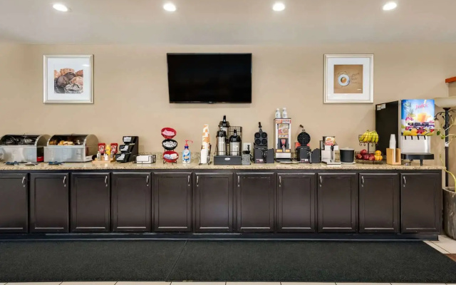 Clarion Inn & Suites