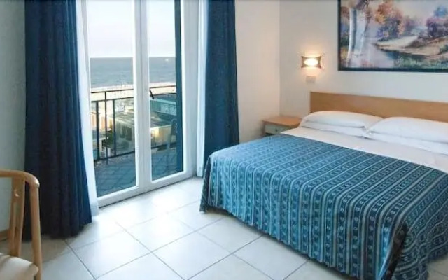 Hotel Royal