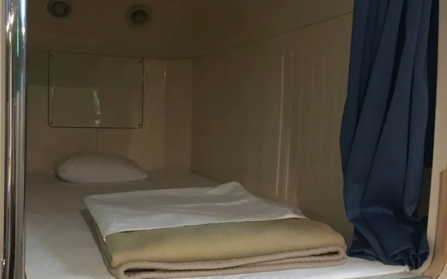 Capsule Hotel Shinjuku 510