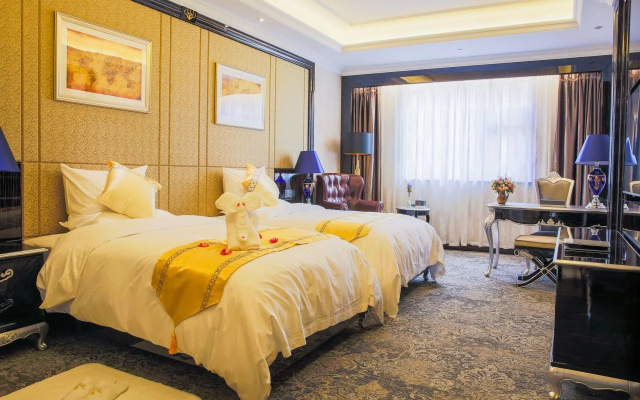 Happy Castle International Hotel