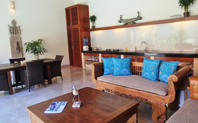 Aloka Bahari Villas