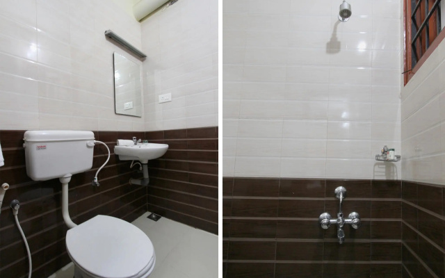 OYO 15893 Hotel Mount Park