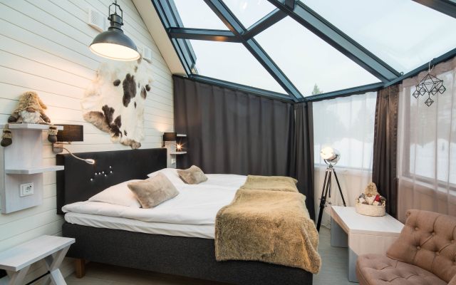 Santa's Igloos Arctic Circle