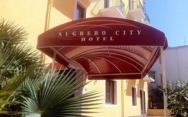 Отель Alghero Vacanze Hotel Италия, Альгеро - отзывы, цены и фото номеров - забронировать отель Alghero Vacanze Hotel онлайн вид на фасад