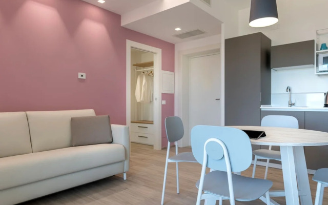 Youmami Lifestyle Suite Hotel
