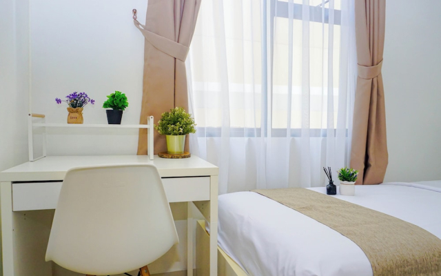Comfortable And Contemporary 2Br At Apartment Transpark Cibubur