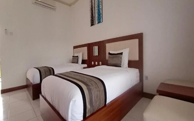 Friends Beach Hotel